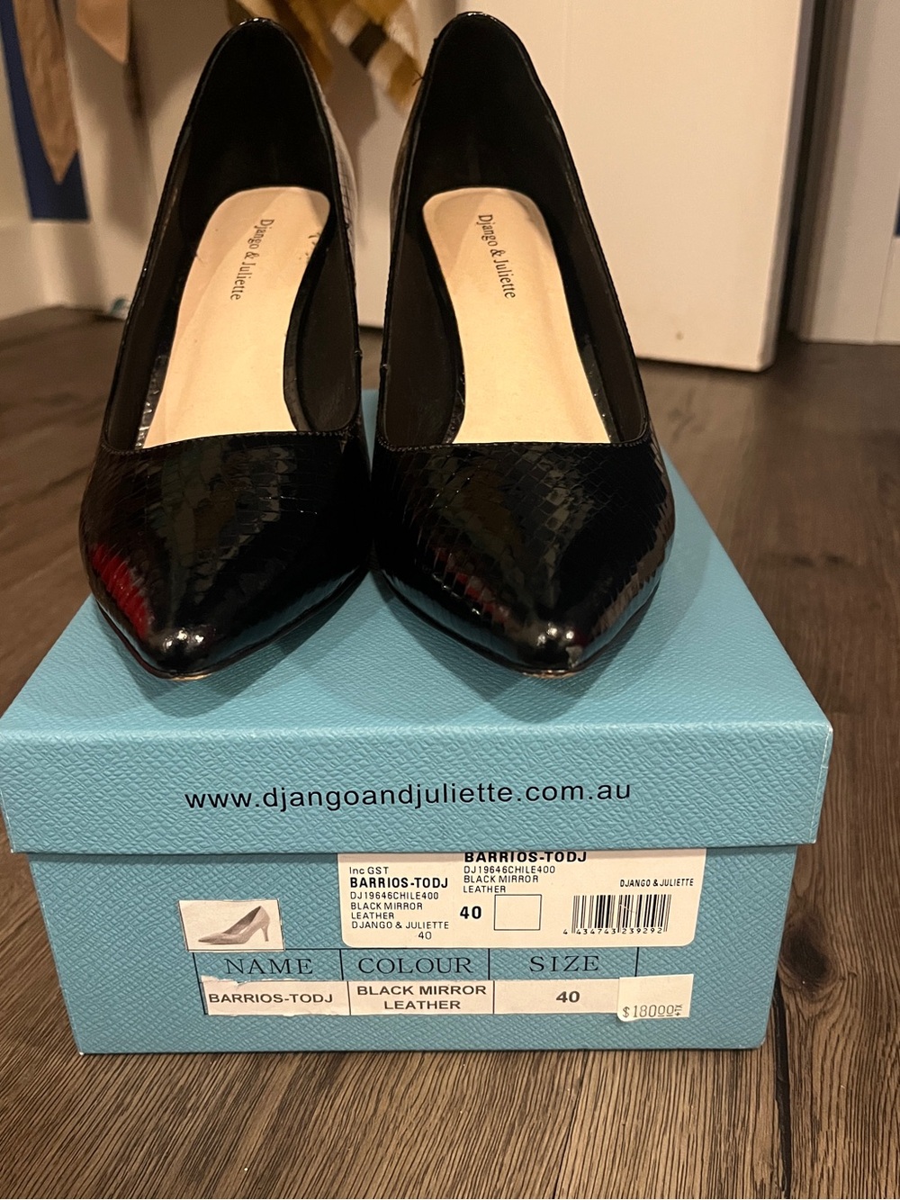 Django and Juliette Black Mirror Leather Pointed Toe